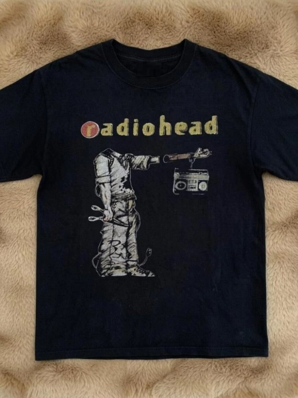 Radiohead Black Graphic Tee Vintage Indie Rock Band T-Shirt